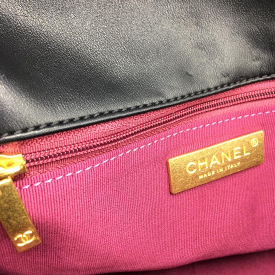 Сумка-тоут CHANEL 19 Flap Bag