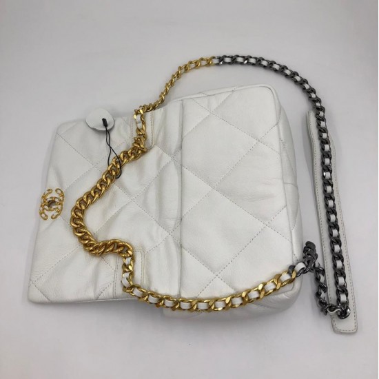 Сумка-тоут CHANEL 19 Flap Bag