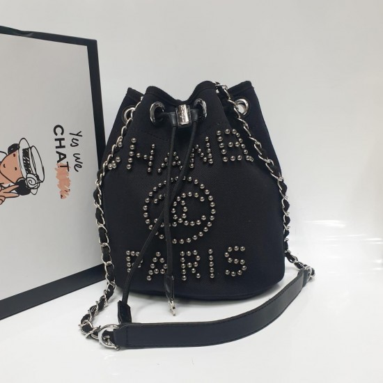 Сумка CHANEL Drawstring Bag