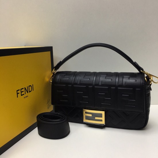 Сумка FENDI BAGUETTE