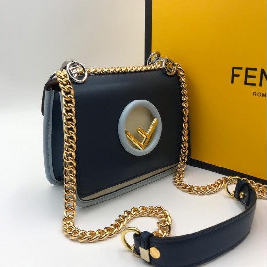 Сумка Fendi Kan I F