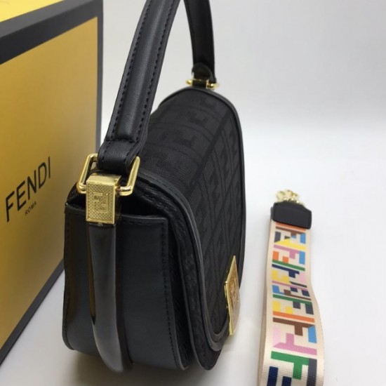 Сумка Fendi MOONLIGHT чёрная с монограммой