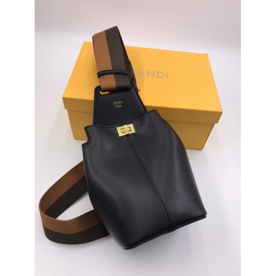 Сумка Fendi GUITAR BAG черная