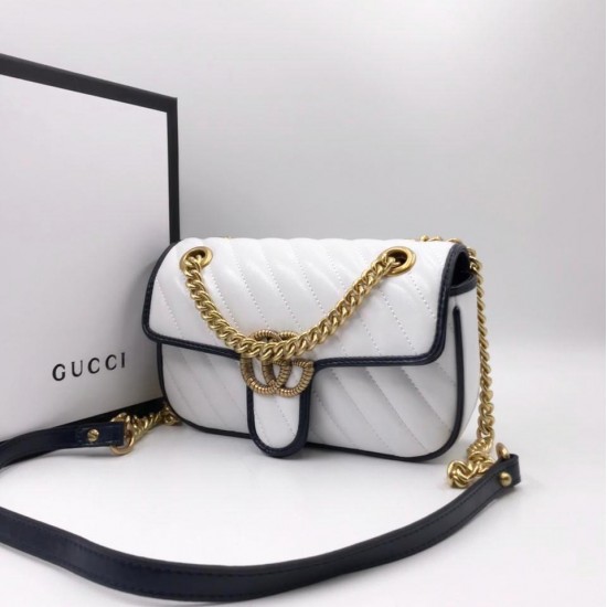 Сумка Gucci GG Marmont мини белая