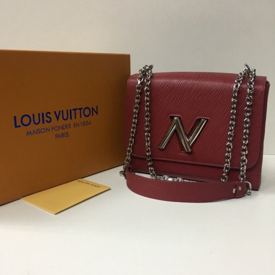 Сумка Louis Vuitton TWIST MM