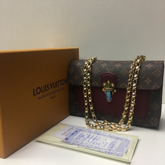 Сумка Louis Vuitton Victoire Monogram Cherry