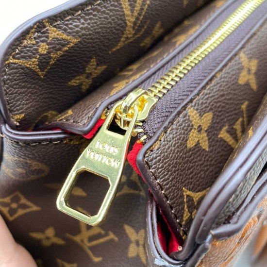 Сумка Louis Vuitton PALLAS BB