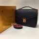 Сумка Louis Vuitton POCHETTE METIS