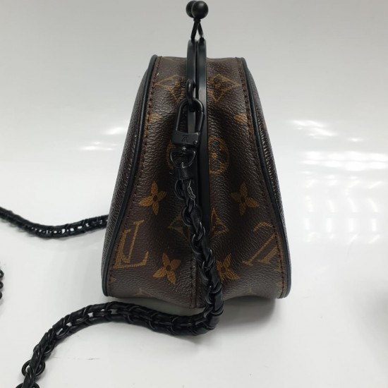 Сумка Louis Vuitton BOURSICOT BC