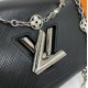 Сумка Louis Vuitton TWIST MM