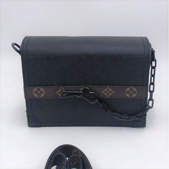 Сумка Louis Vuitton TWIST MM