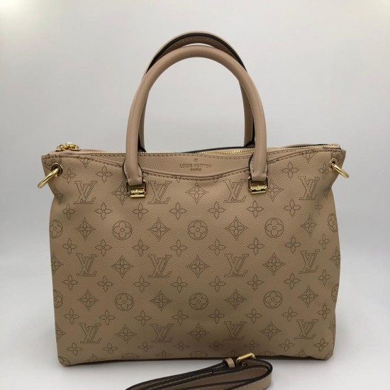 Сумка Louis Vuitton BEAUBOURG HOBO PM