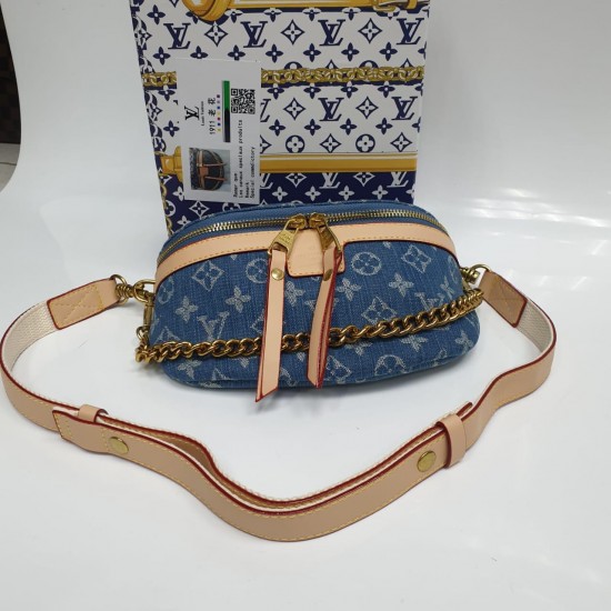 Сумка Louis Vuitton BUMBAG