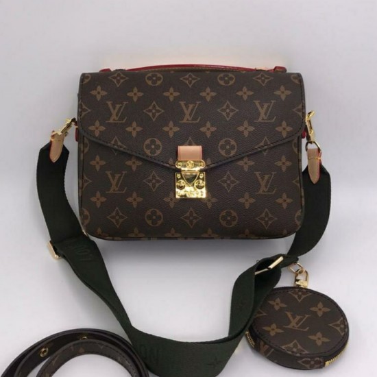 Сумка Louis Vuitton PETITE MALLE SOUPLE