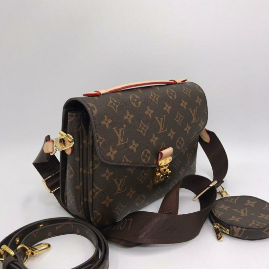 Сумка Louis Vuitton PETITE MALLE SOUPLE