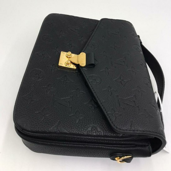 Сумка Louis Vuitton POCHETTE METIS