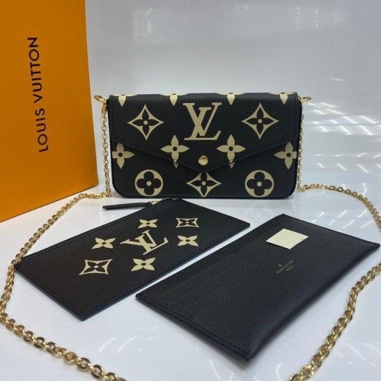 Сумка-клатч Louis Vuitton FELICIE черная