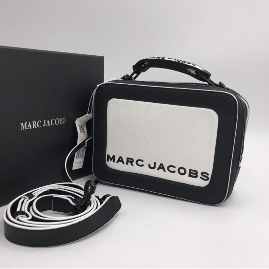 Каркасная мини-сумка Marc Jacobs