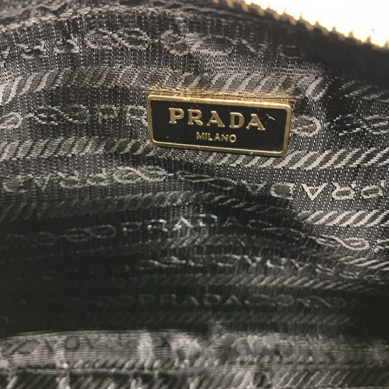 Сумка Prada