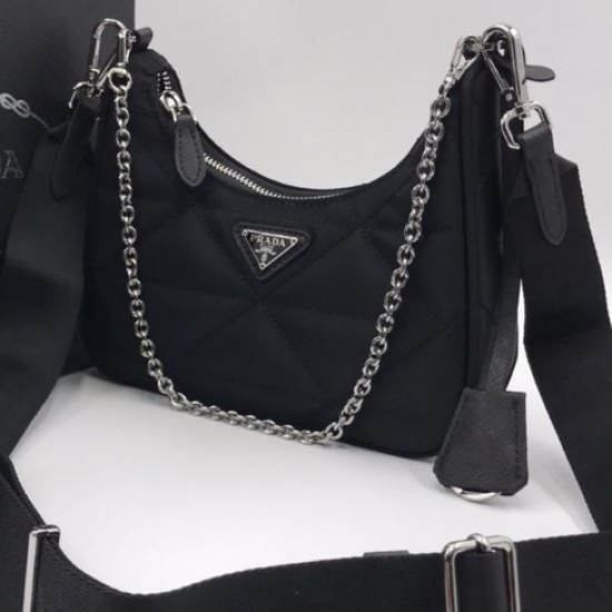 PRADA Сумка Prada Re Edition Bag стеганная черная