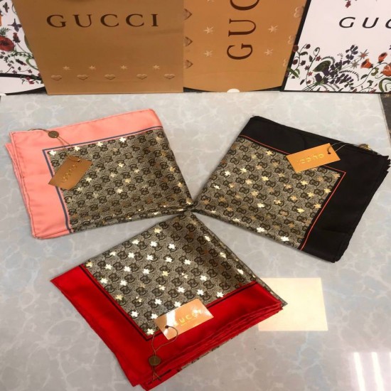 Платок Gucci GG звёзды красно коричневый