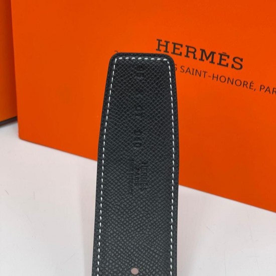 Ремень Hermes с золотистой пряжкой Mini Constance